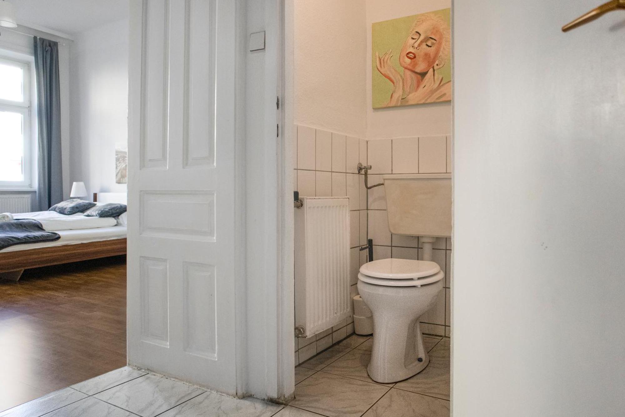 Beautiful 2Br Aptartment 12 Minutes To Downtown Вена Экстерьер фото